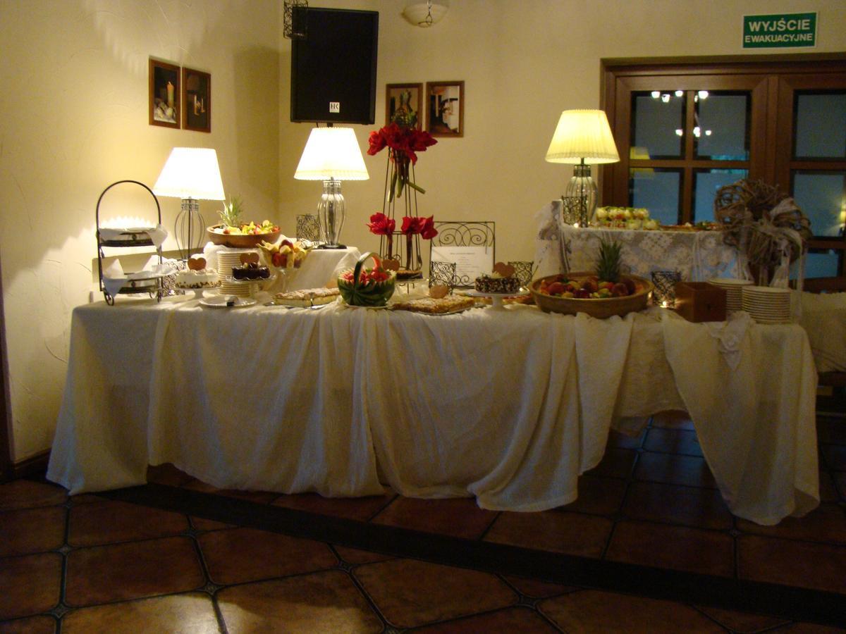 Hotel Porto-Fino Lucmierz Dış mekan fotoğraf