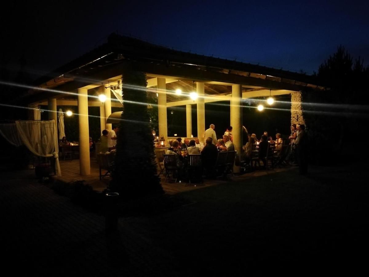 Hotel Porto-Fino Lucmierz Dış mekan fotoğraf